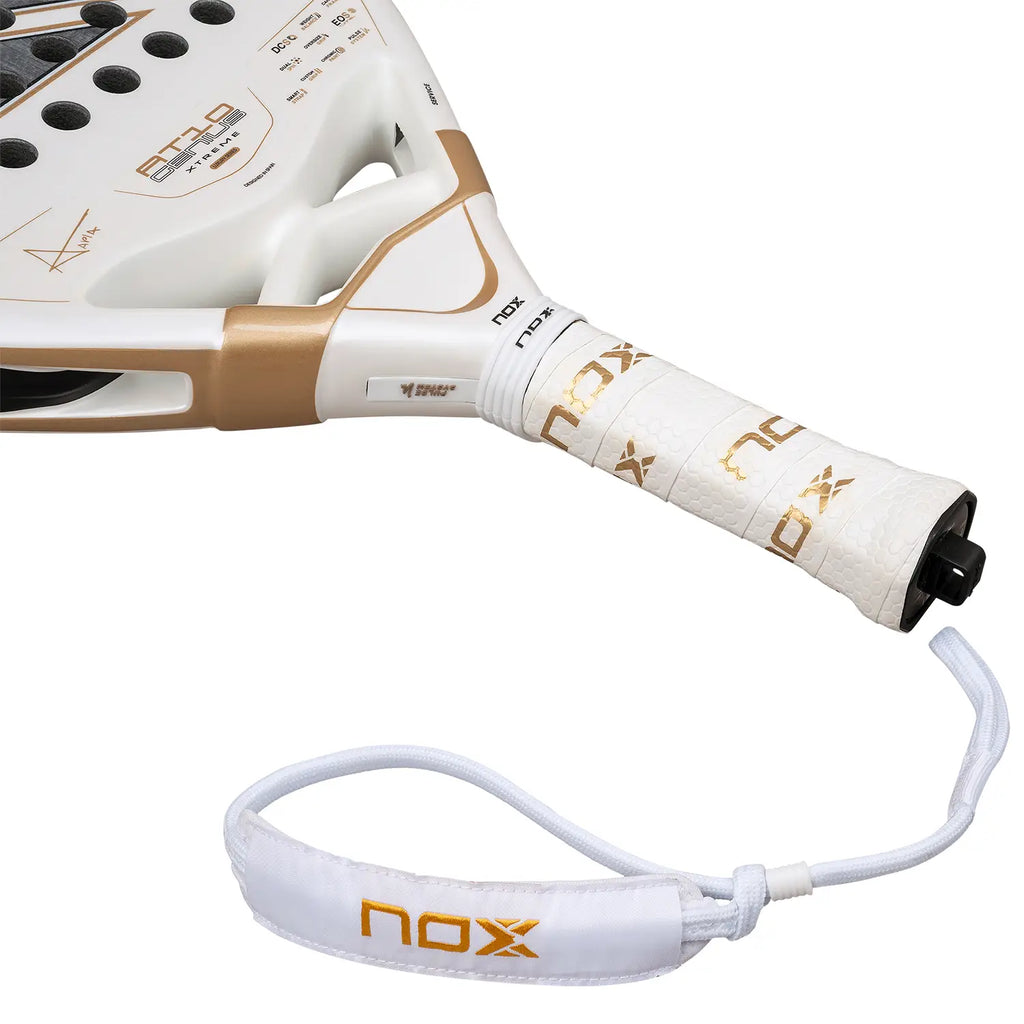 NOX AT10 Genius 12K Alum Xtrem by Agustin Tapia 2026 - Padelschläger